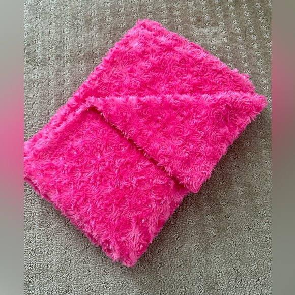 tourance Accessories Tourance Hot Pink Rosebud Soft Baby Blanket 3x